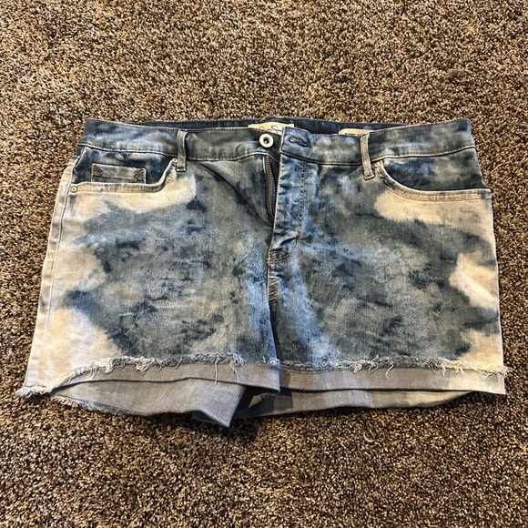 Jessica Simpson Jean shorts - Picture 1 of 3
